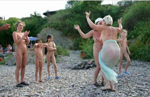 Family nudism open-air | Russianbare