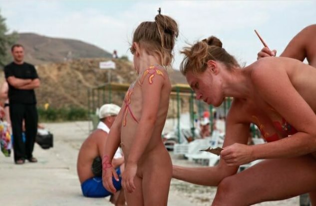 Purenudism photo - photo gallery on a beach of nudists | Russianbare