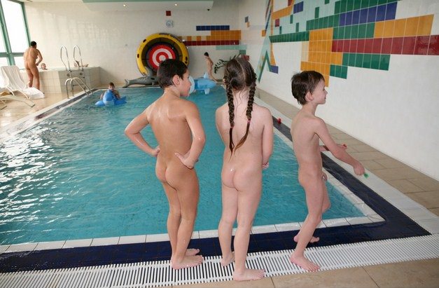 Pool family nudism life photo pure nudism | Russianbare